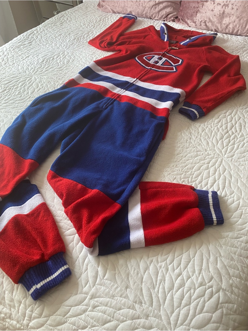 Montreal Canadiens Fleece One-Piece Pajama Suit | Hockey Socky - Picture 2 of 8